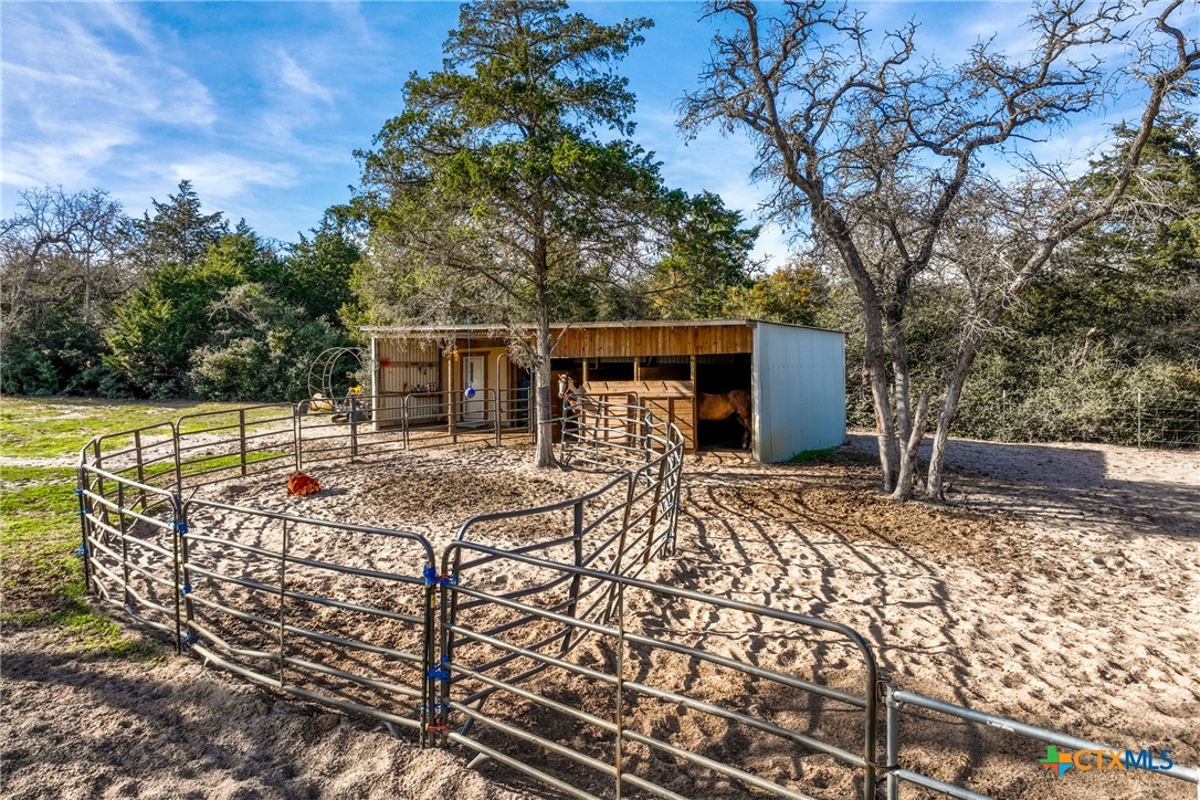 3590 Chuckwagon Road