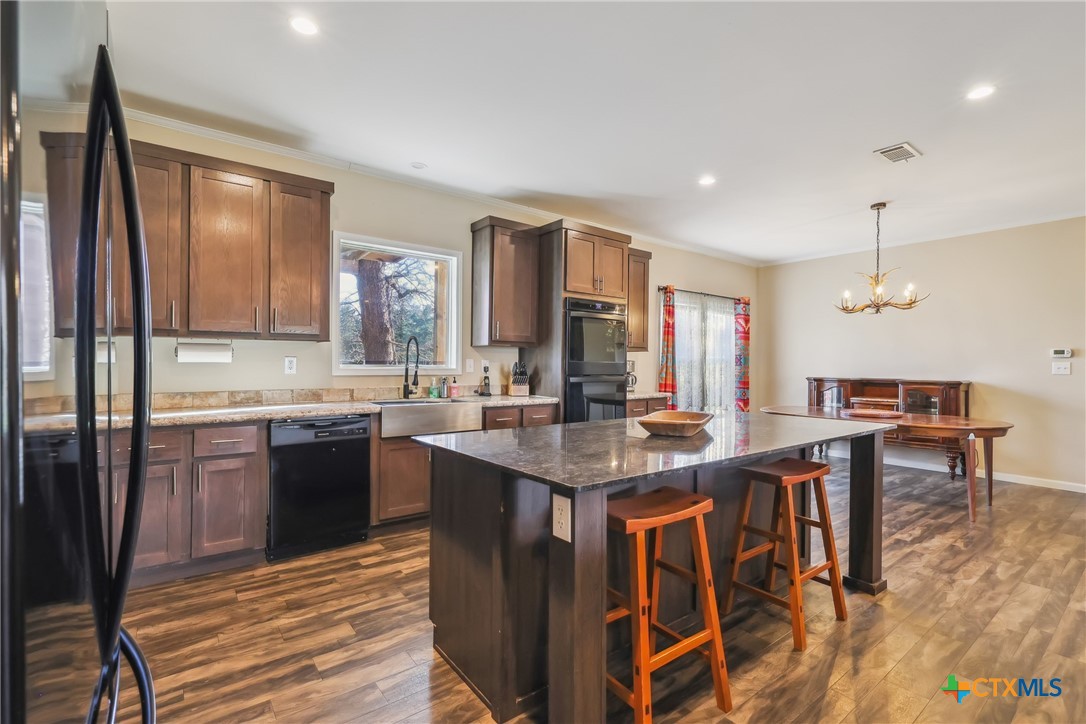 3590 Chuckwagon Road