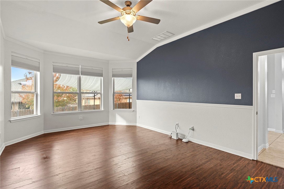 19300 Elk Horn Drive