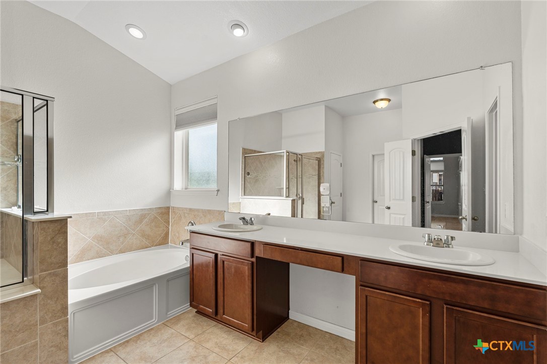 19300 Elk Horn Drive