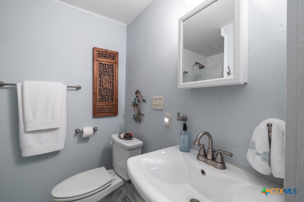 114 N College Street