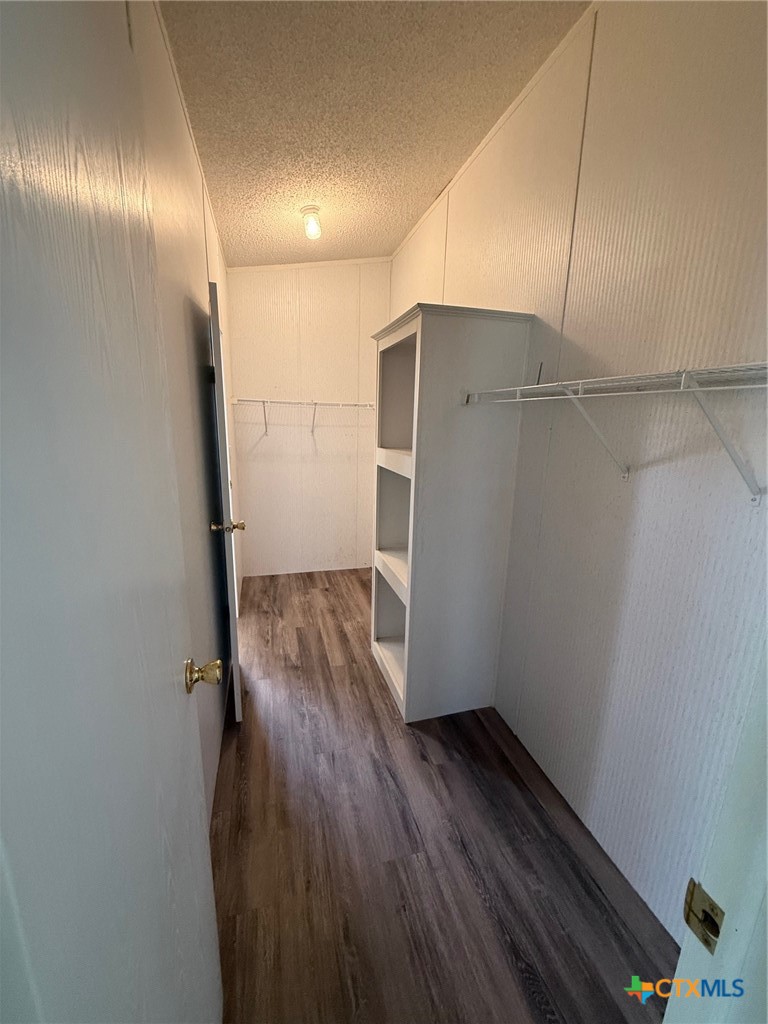 690 Cherry Ridge