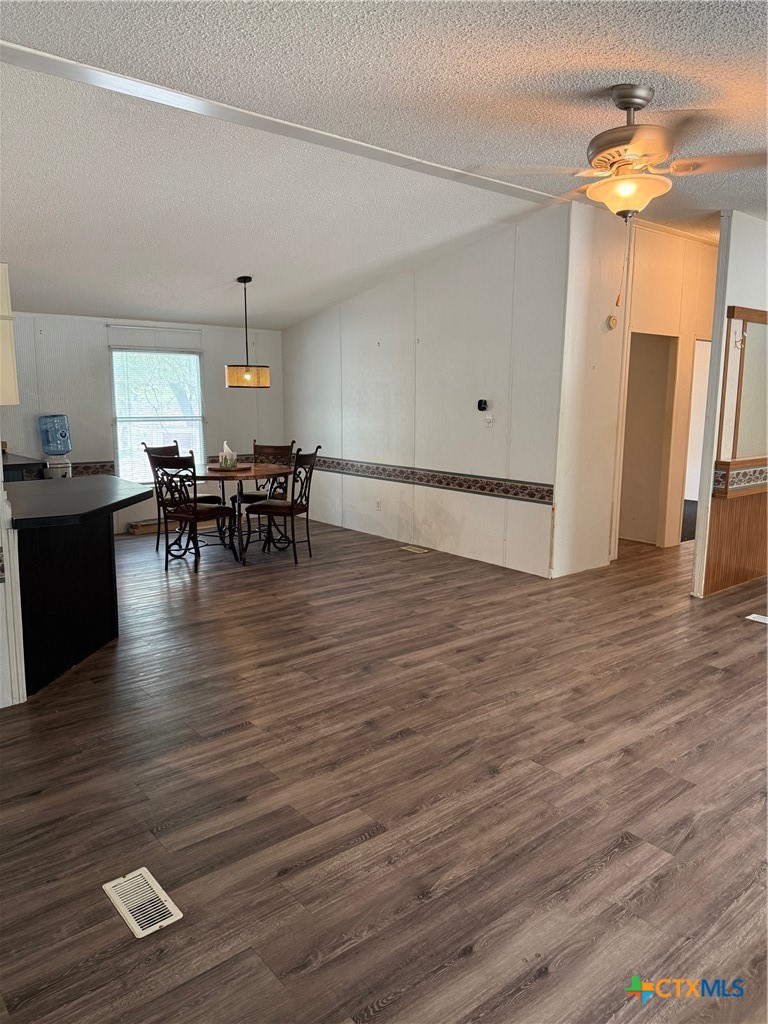690 Cherry Ridge