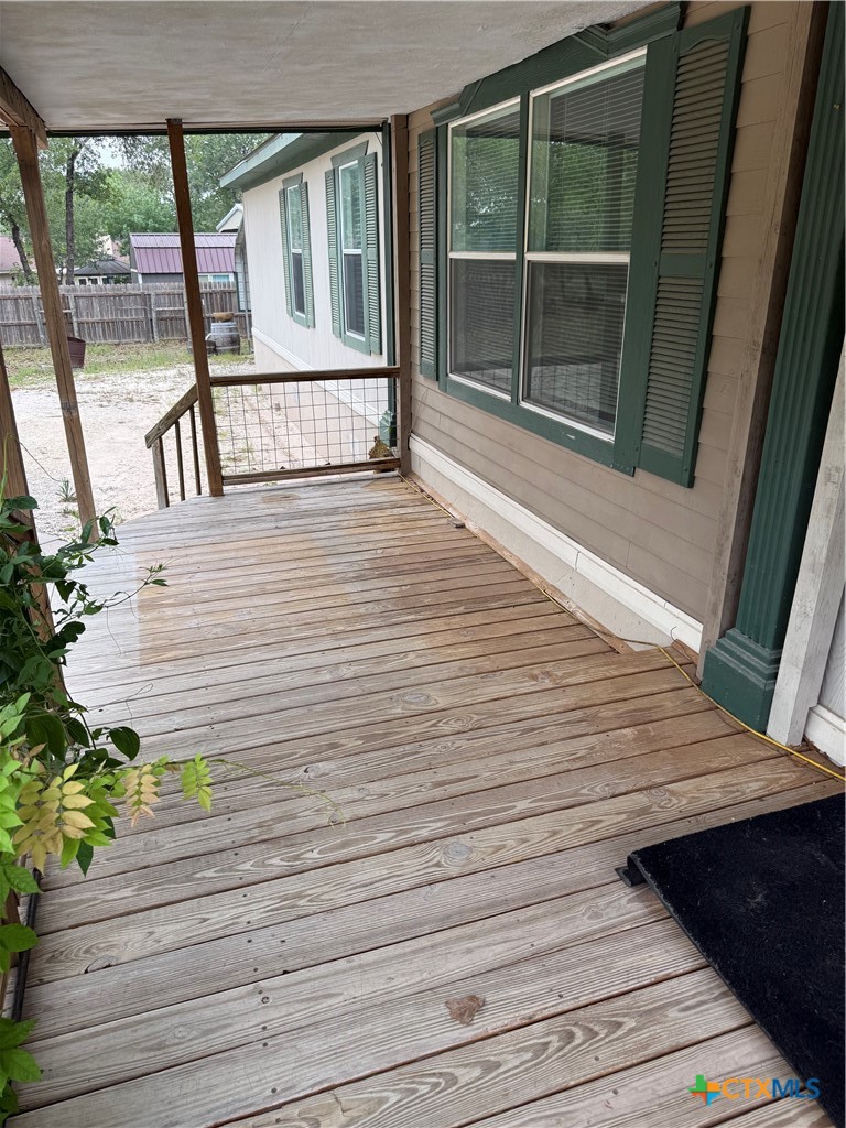 690 Cherry Ridge