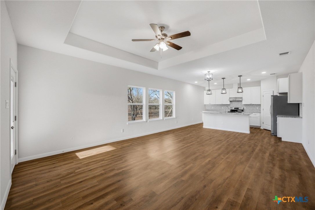 604 Mustang Circle