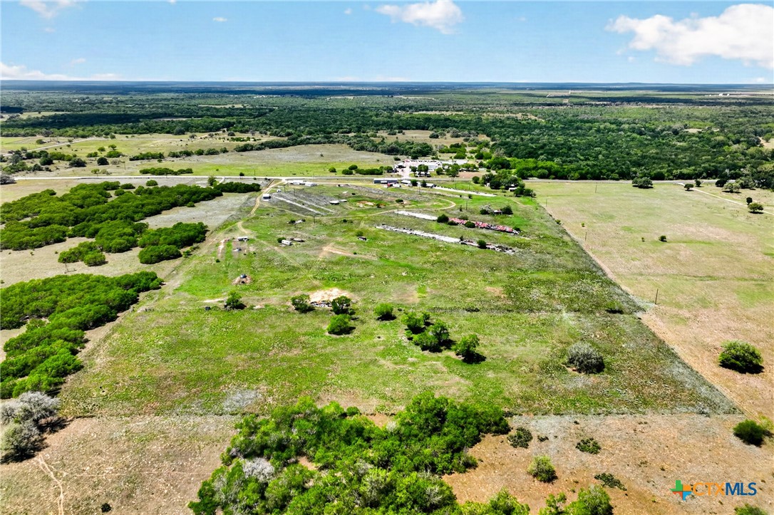 1763 N FM 108