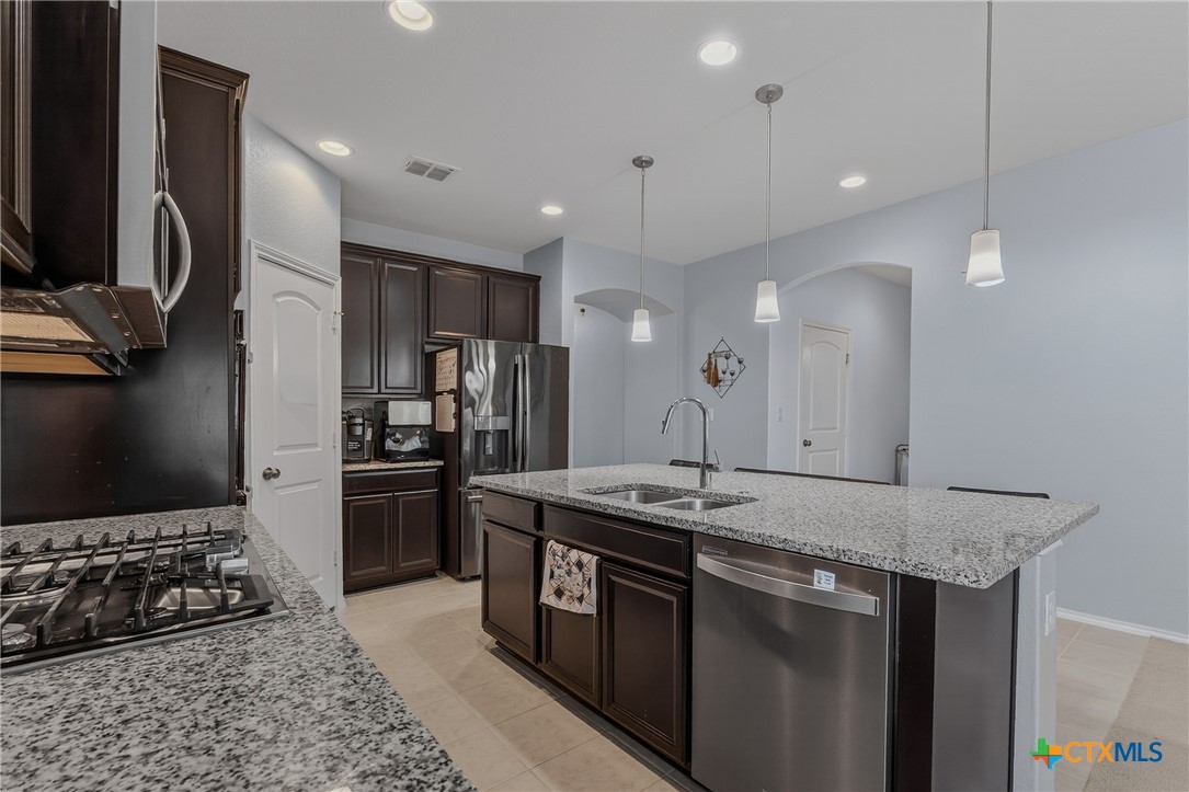 6629 Bowie Cove