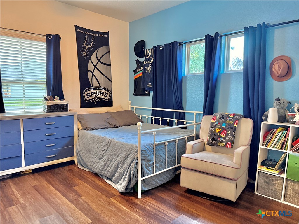 2002 Yellow Rose Way