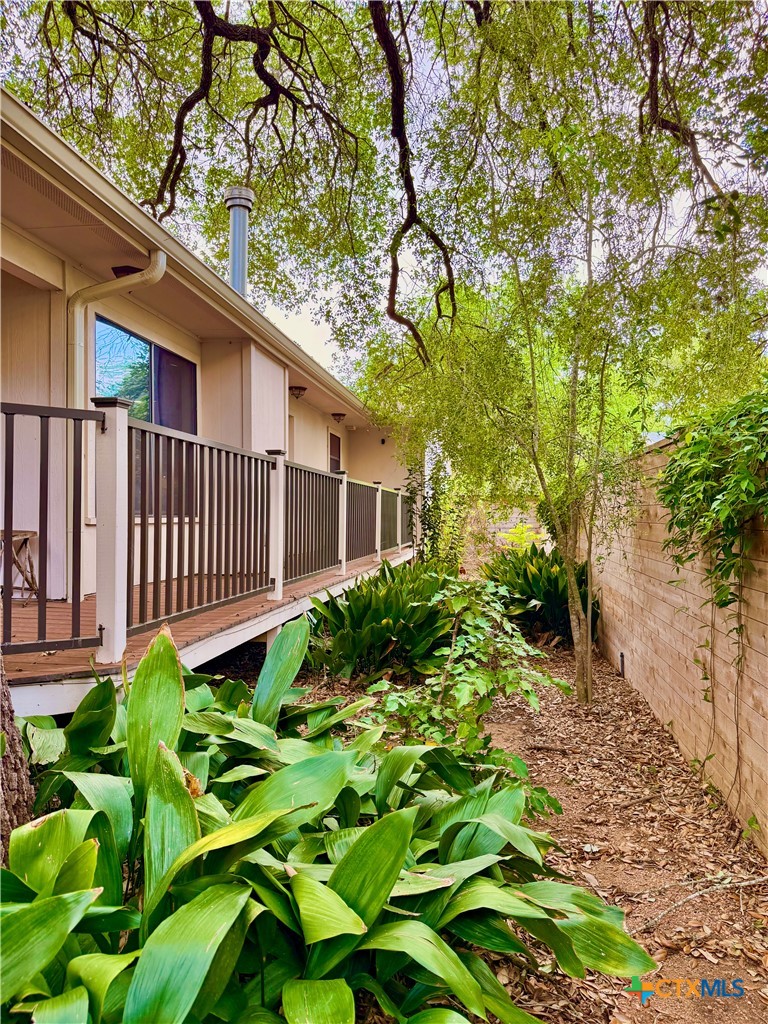 1329 Donovan Street