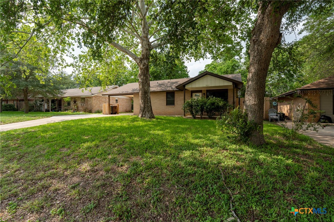 903 Mimosa Drive