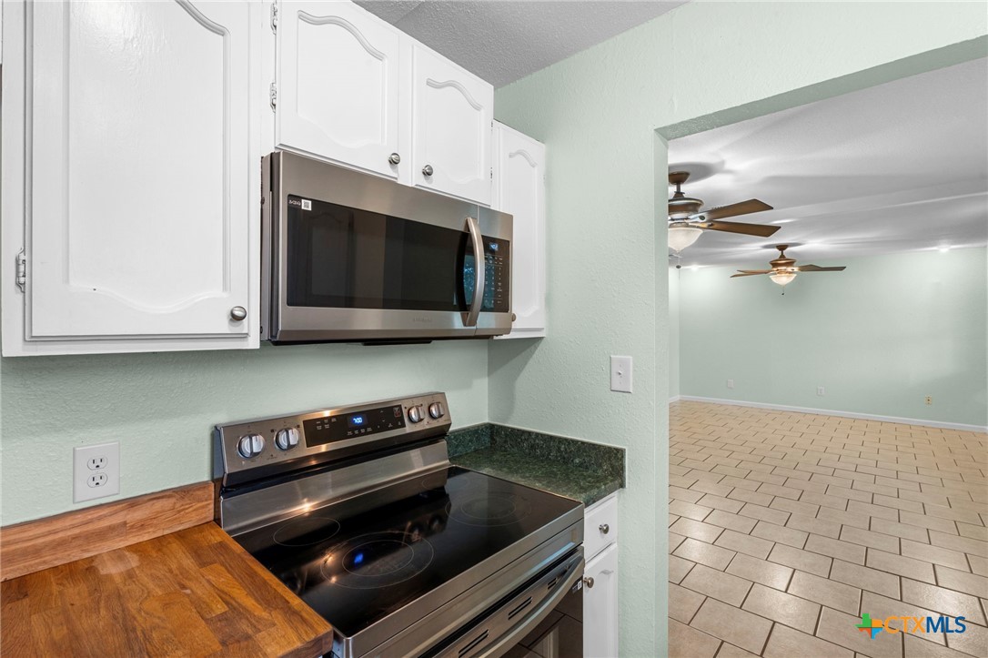 903 Mimosa Drive