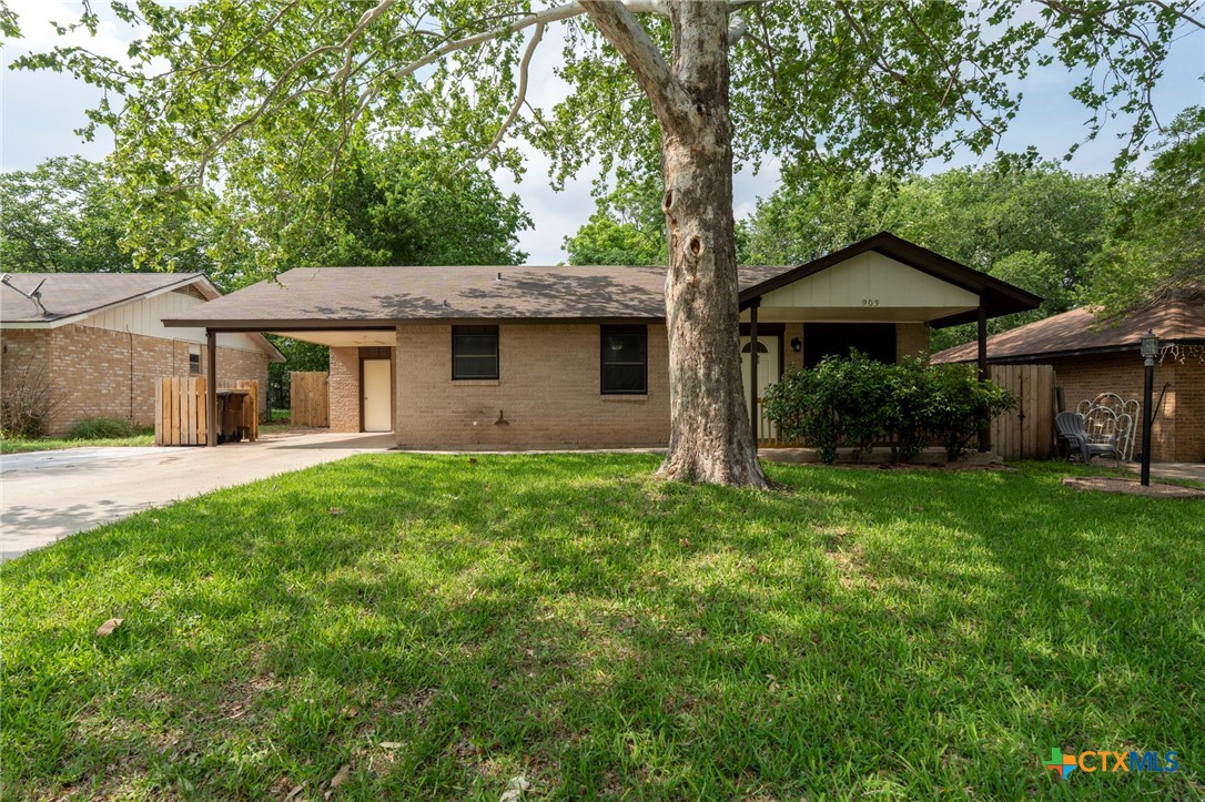 903 Mimosa Drive