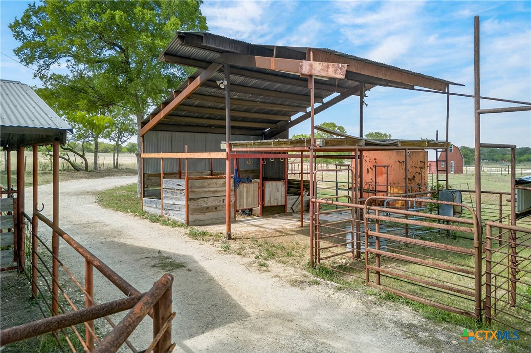 1077 Burdette Wells Road