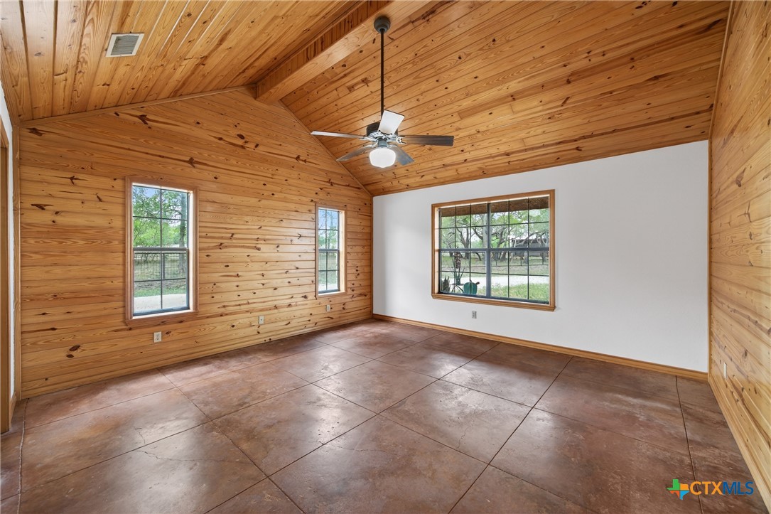 1077 Burdette Wells Road