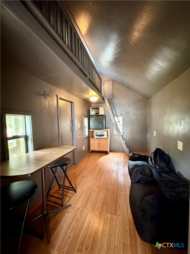 2011 Zint Street