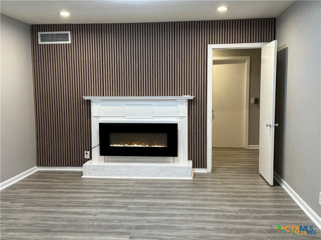 302 Smith Street