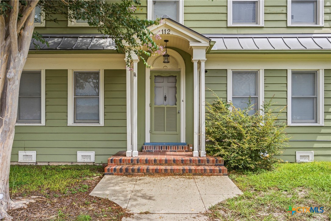 108 E College Street