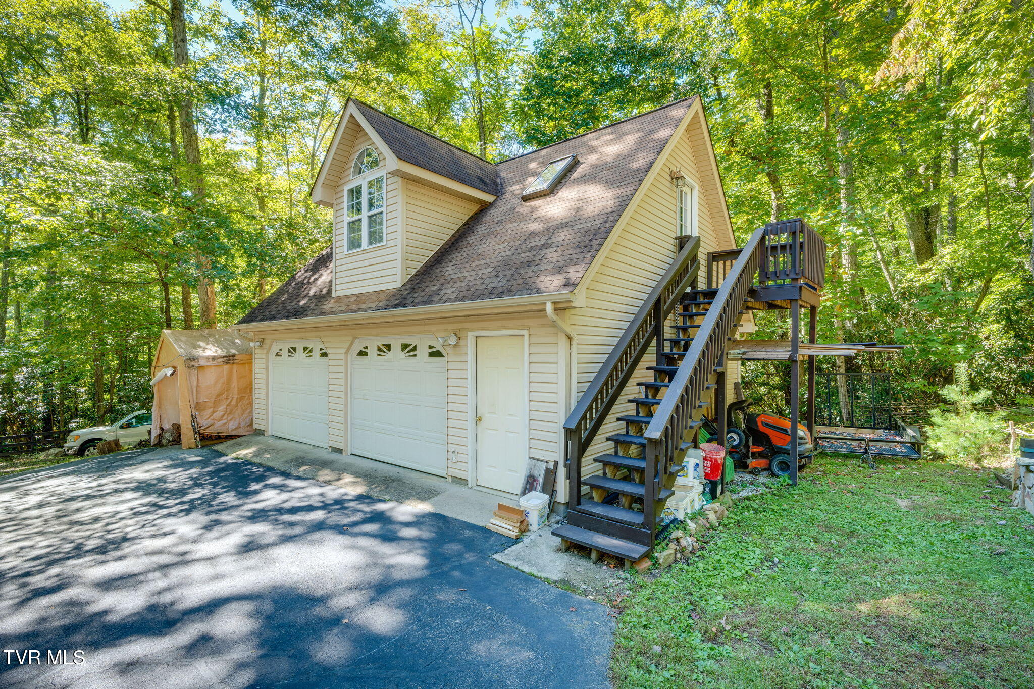 2509 Upper Stone Mtn Road