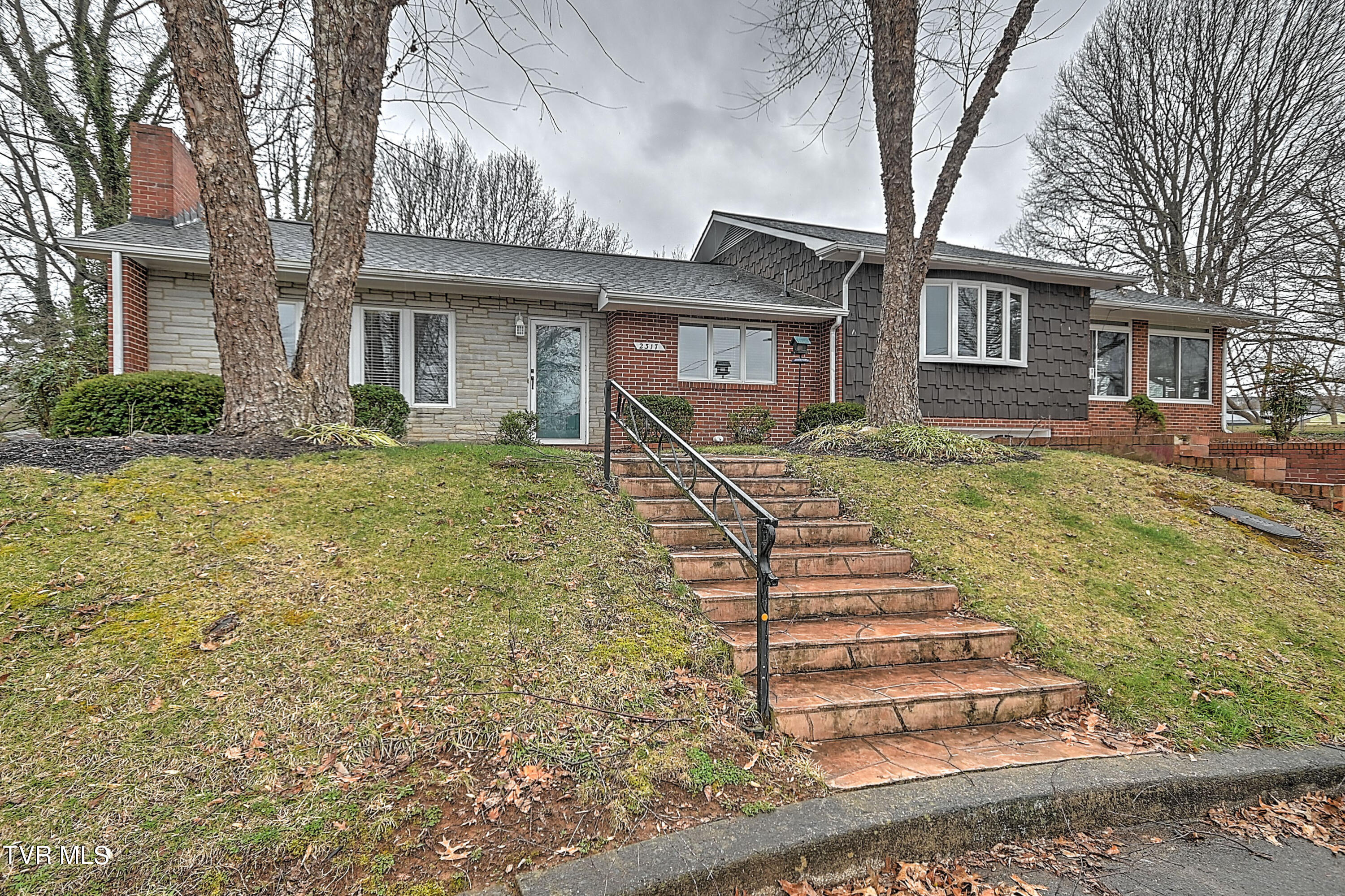 2317 Cretsinger Drive