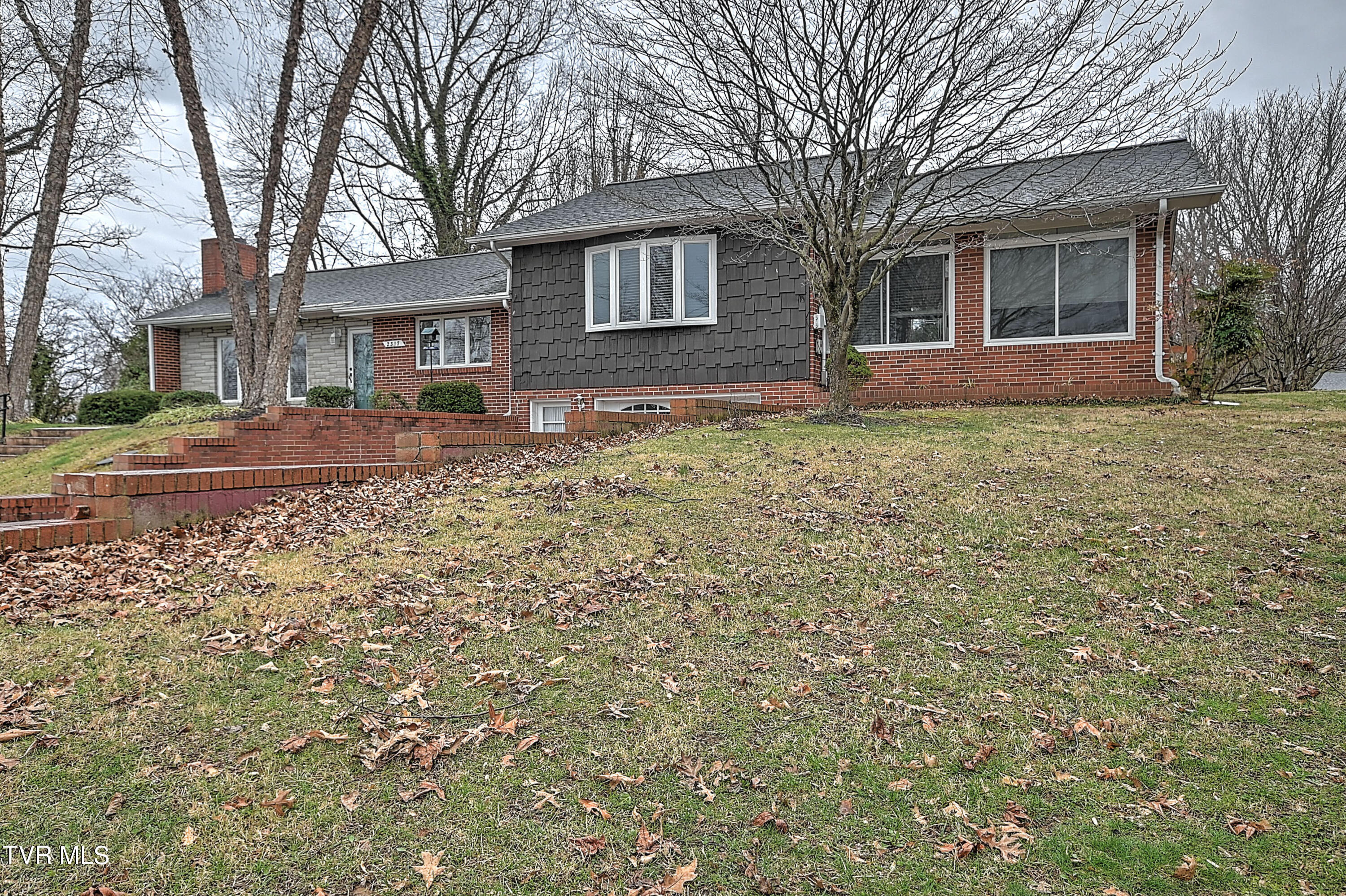 2317 Cretsinger Drive