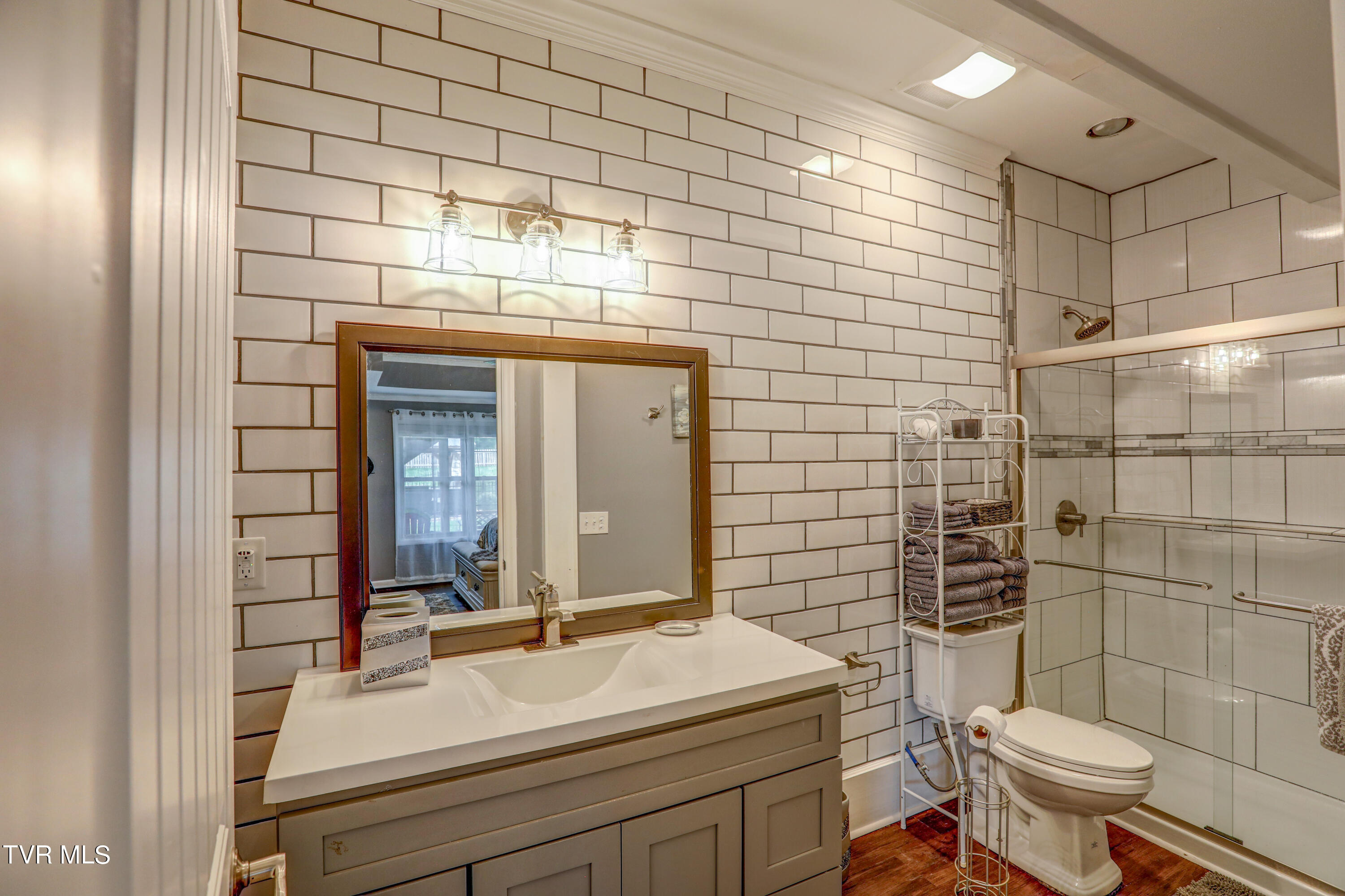 641 Hales Chapel Road