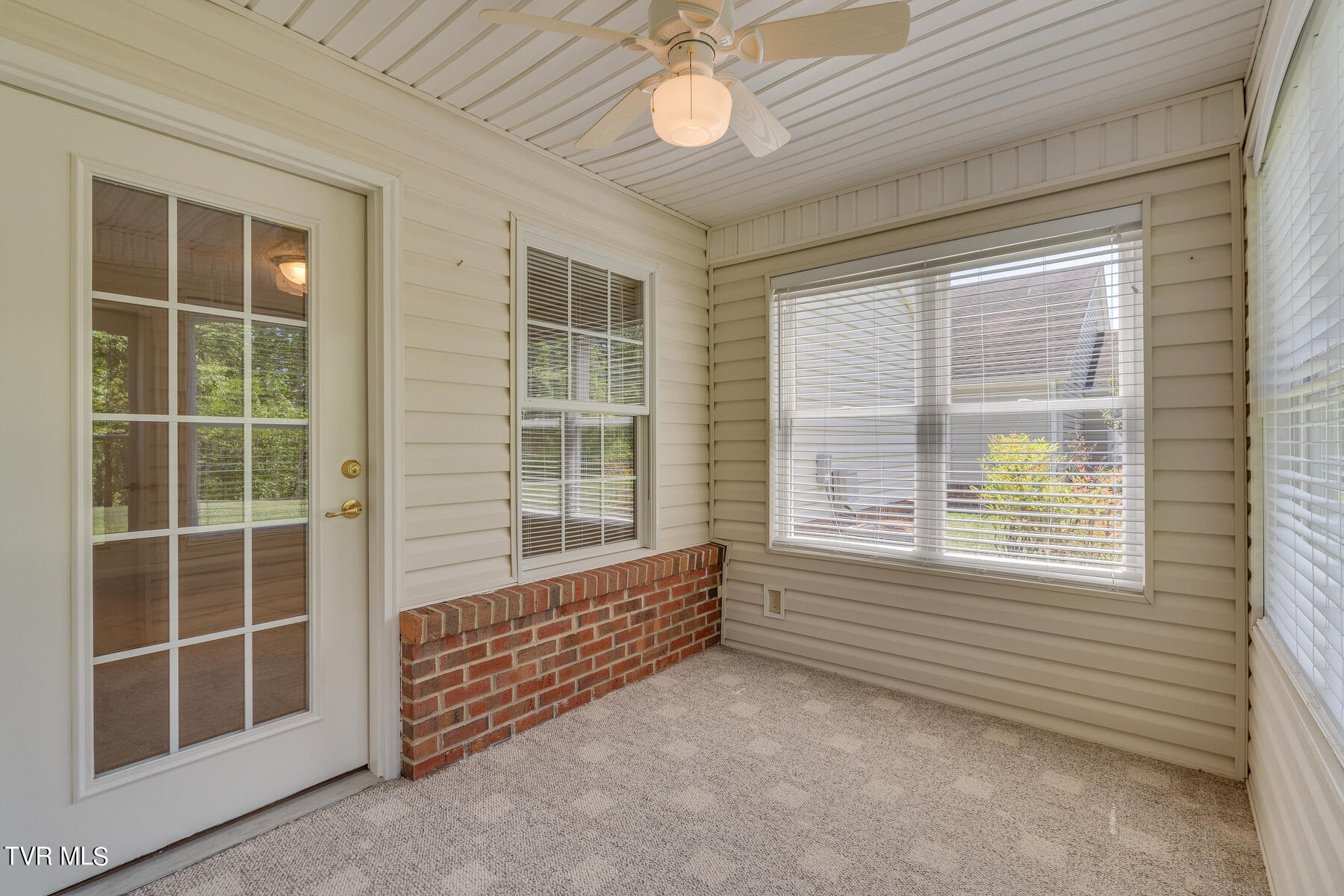 1406 Lodge Pine Walk, 1406
