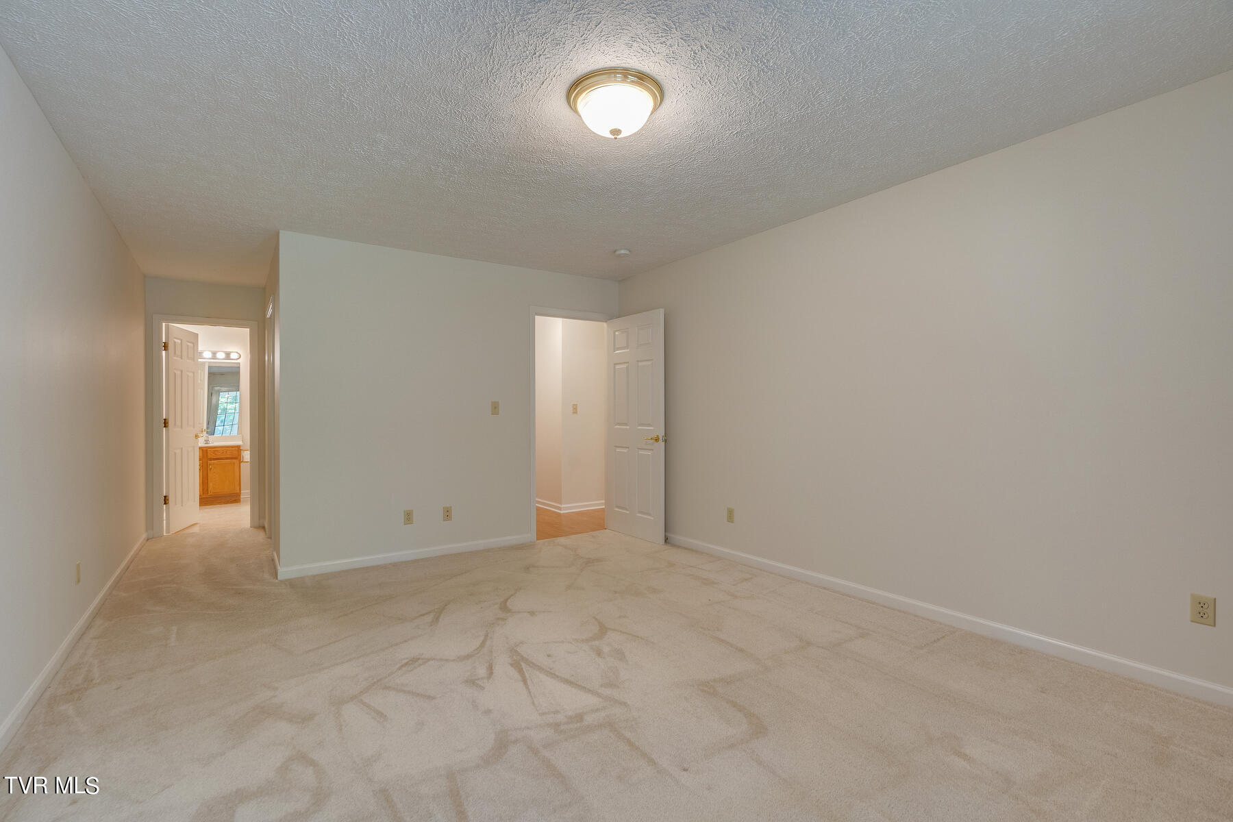 1406 Lodge Pine Walk, 1406