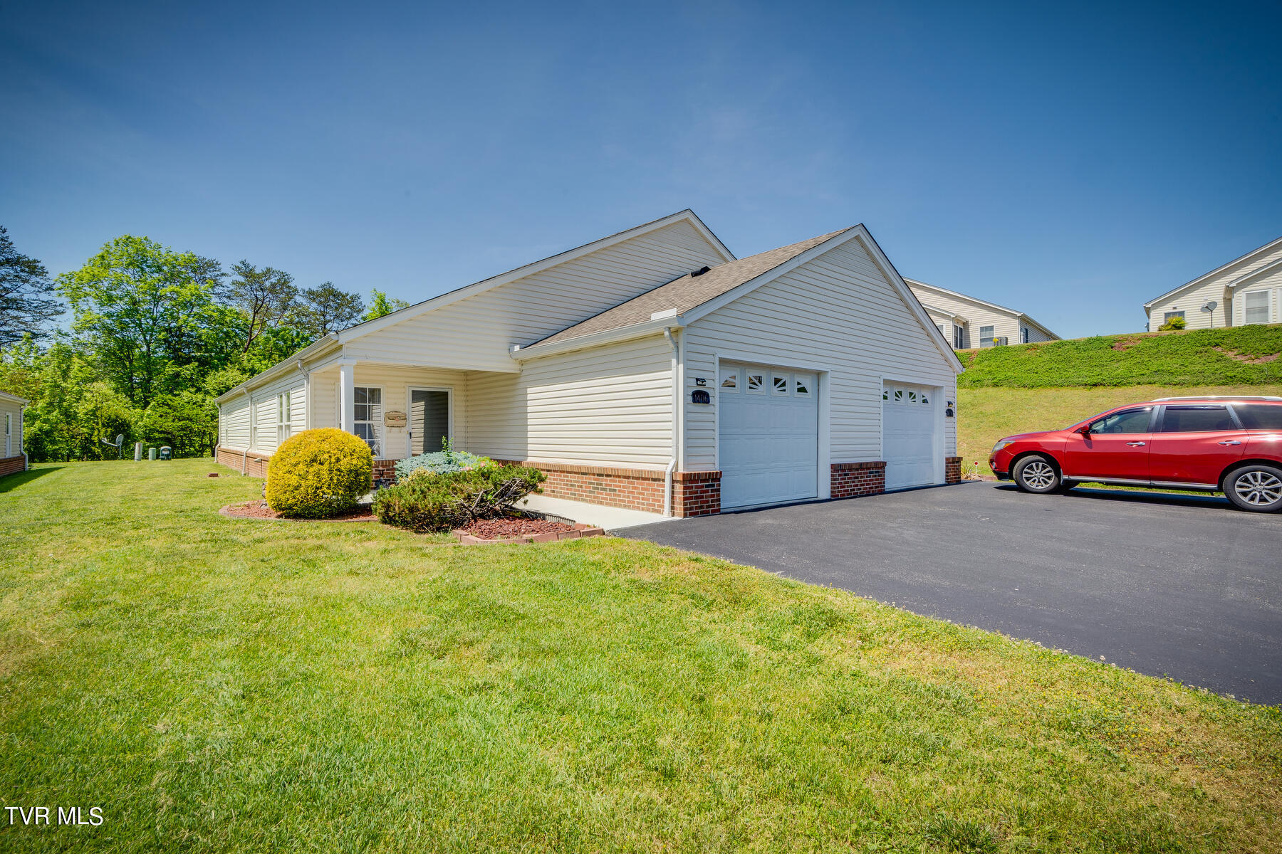 1406 Lodge Pine Walk, 1406