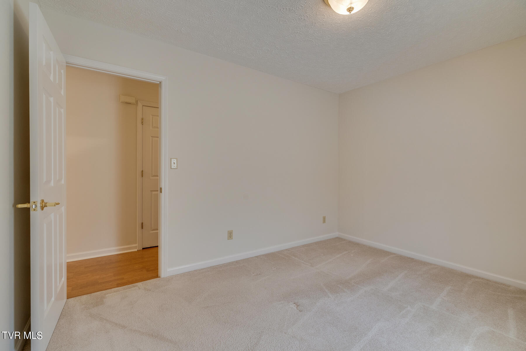 1406 Lodge Pine Walk, 1406