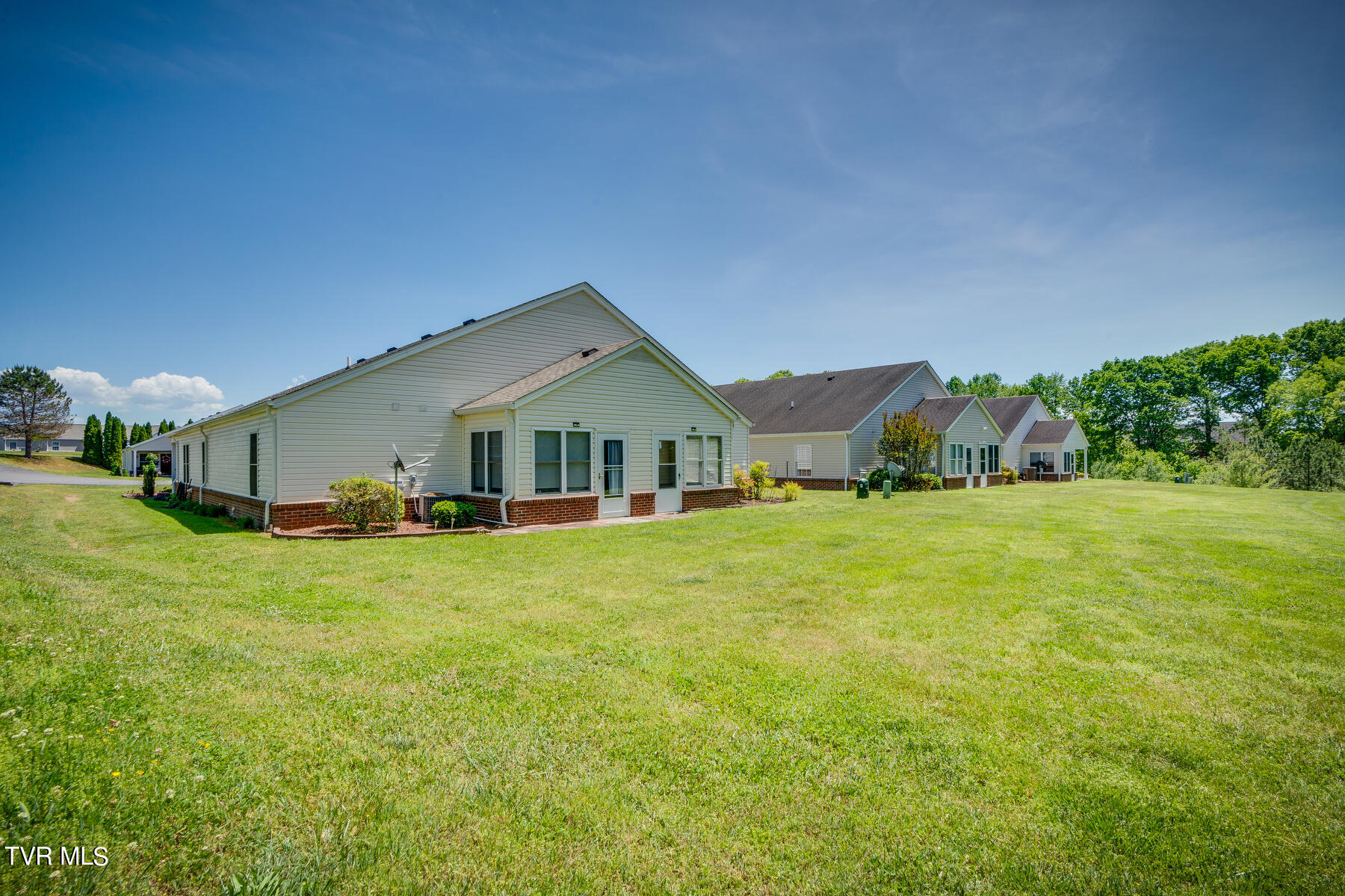 1406 Lodge Pine Walk, 1406
