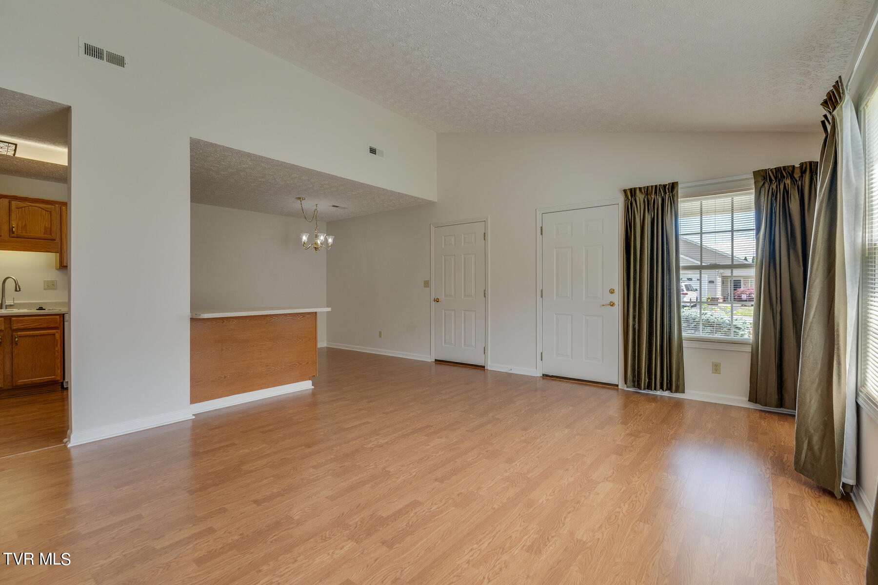 1406 Lodge Pine Walk, 1406