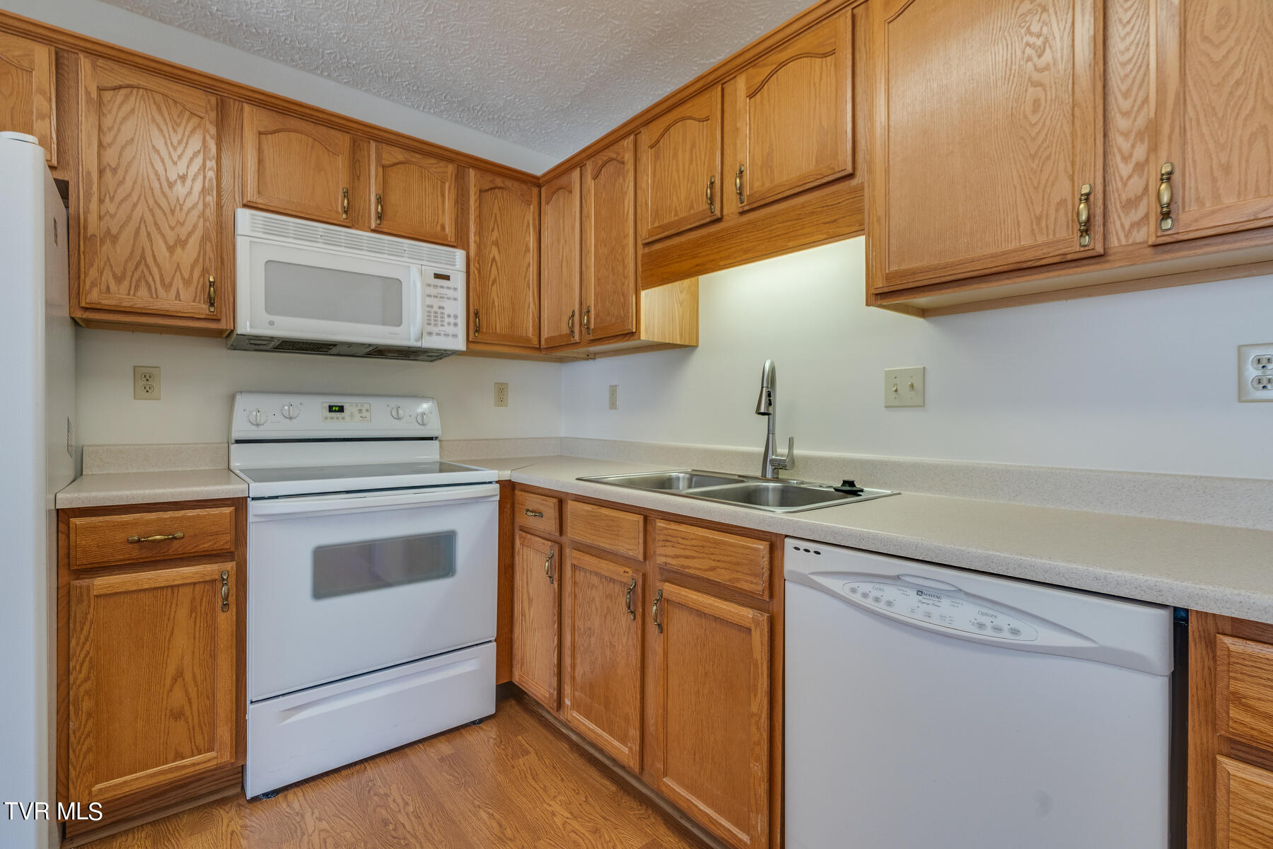 1406 Lodge Pine Walk, 1406