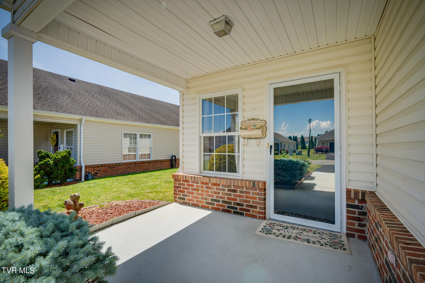 1406 Lodge Pine Walk, 1406