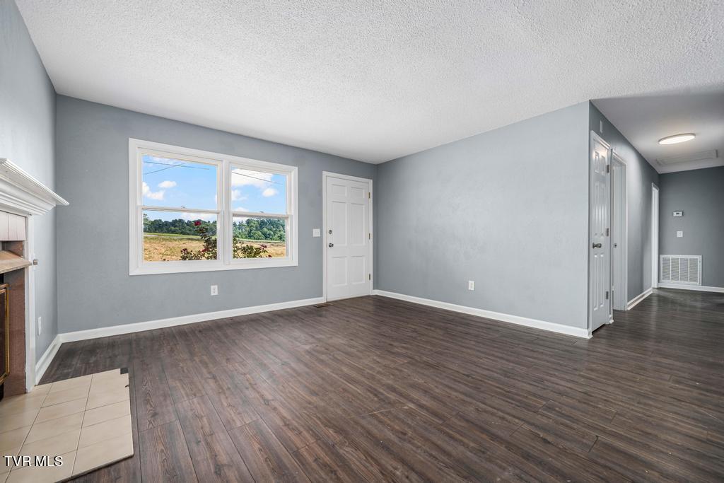 1408 Ben Gamble Road