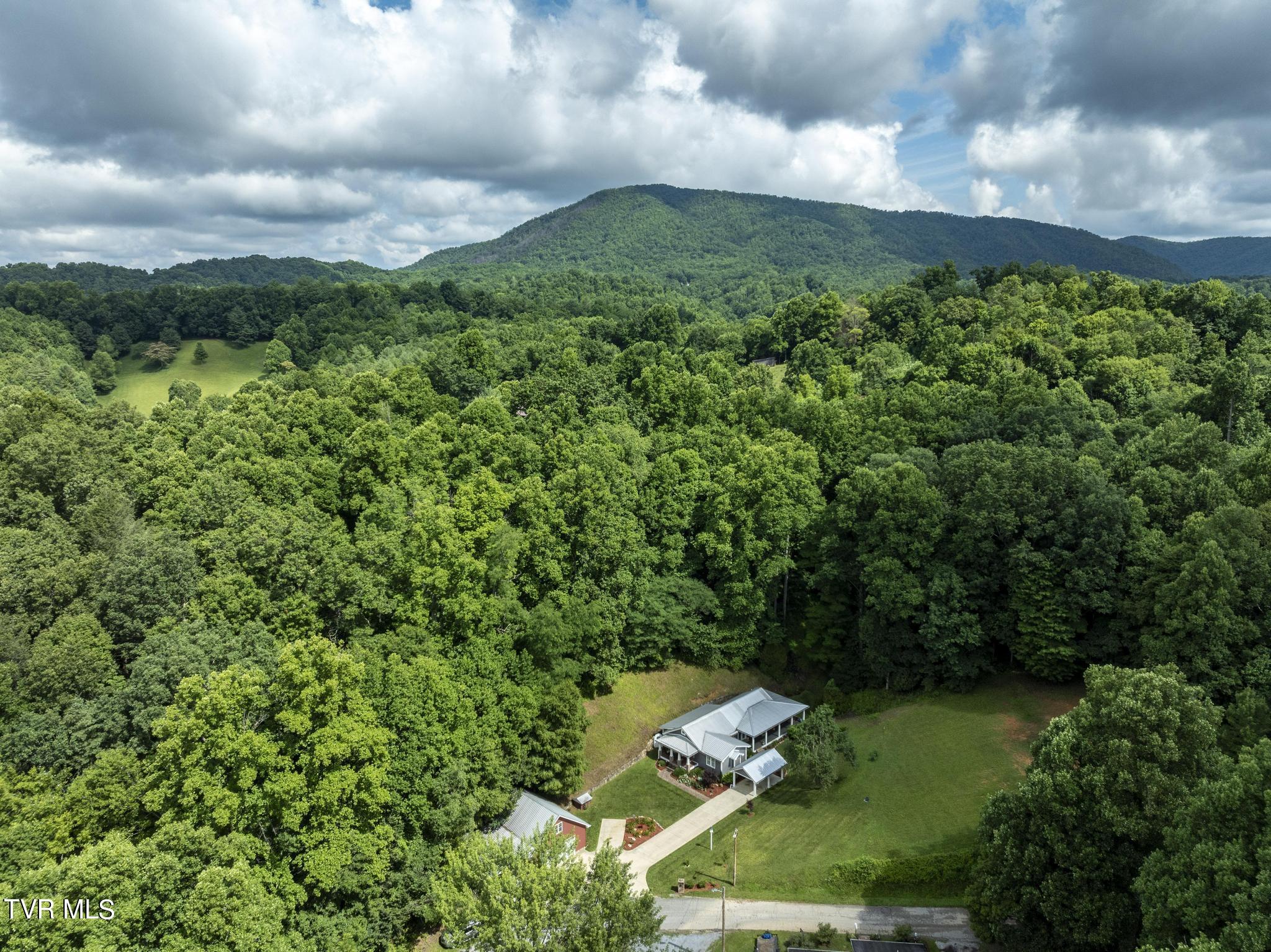 119 Suncrest Drive