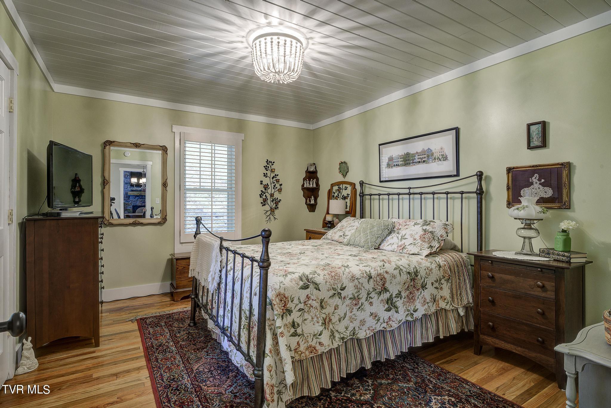 119 Suncrest Drive