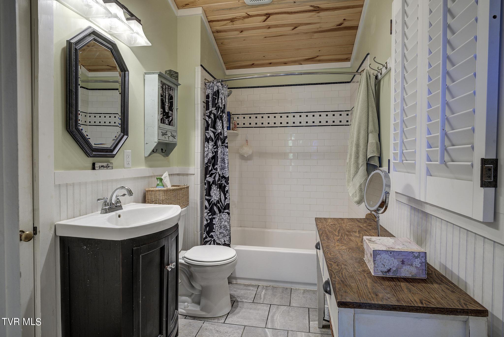 119 Suncrest Drive