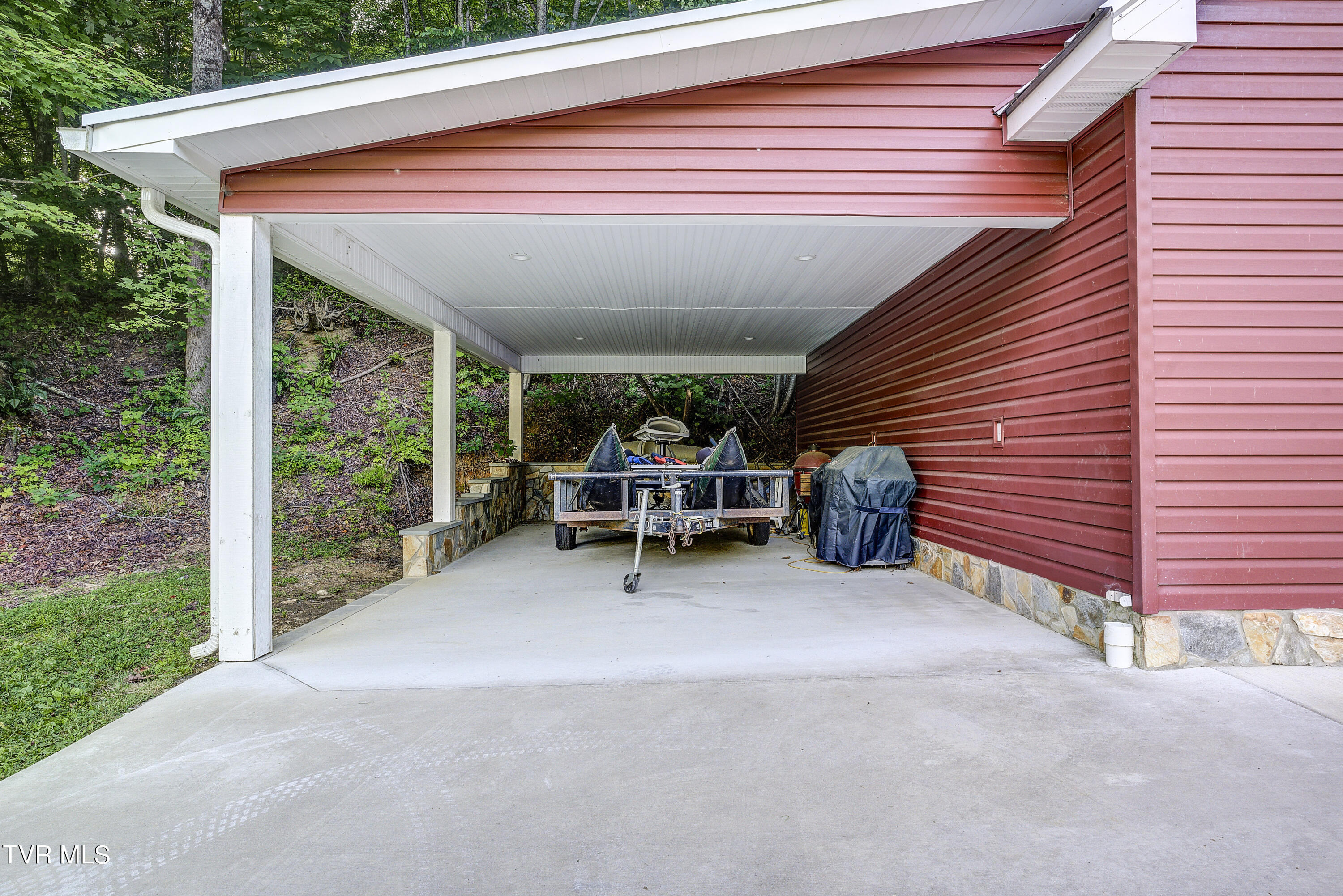 119 Suncrest Drive
