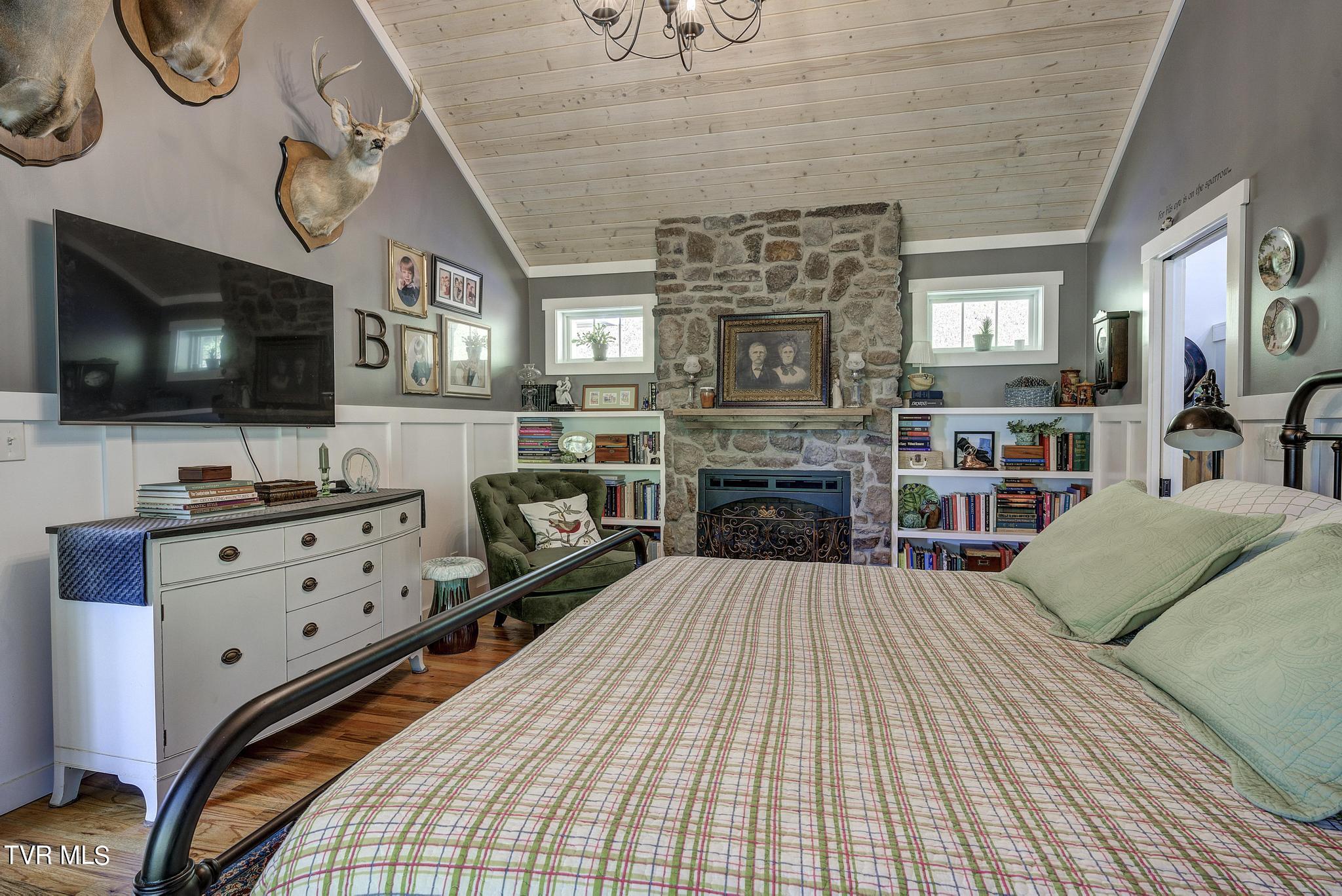 119 Suncrest Drive