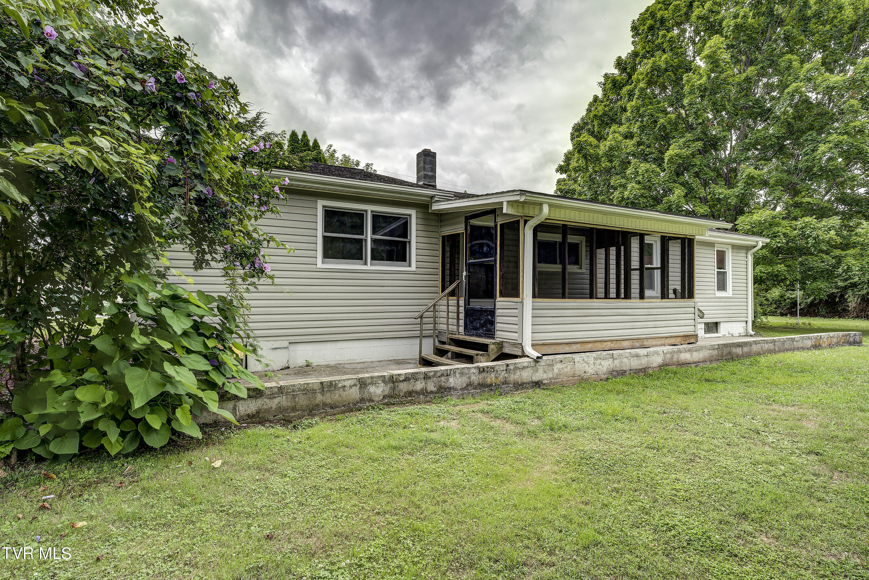 319 Scott Road