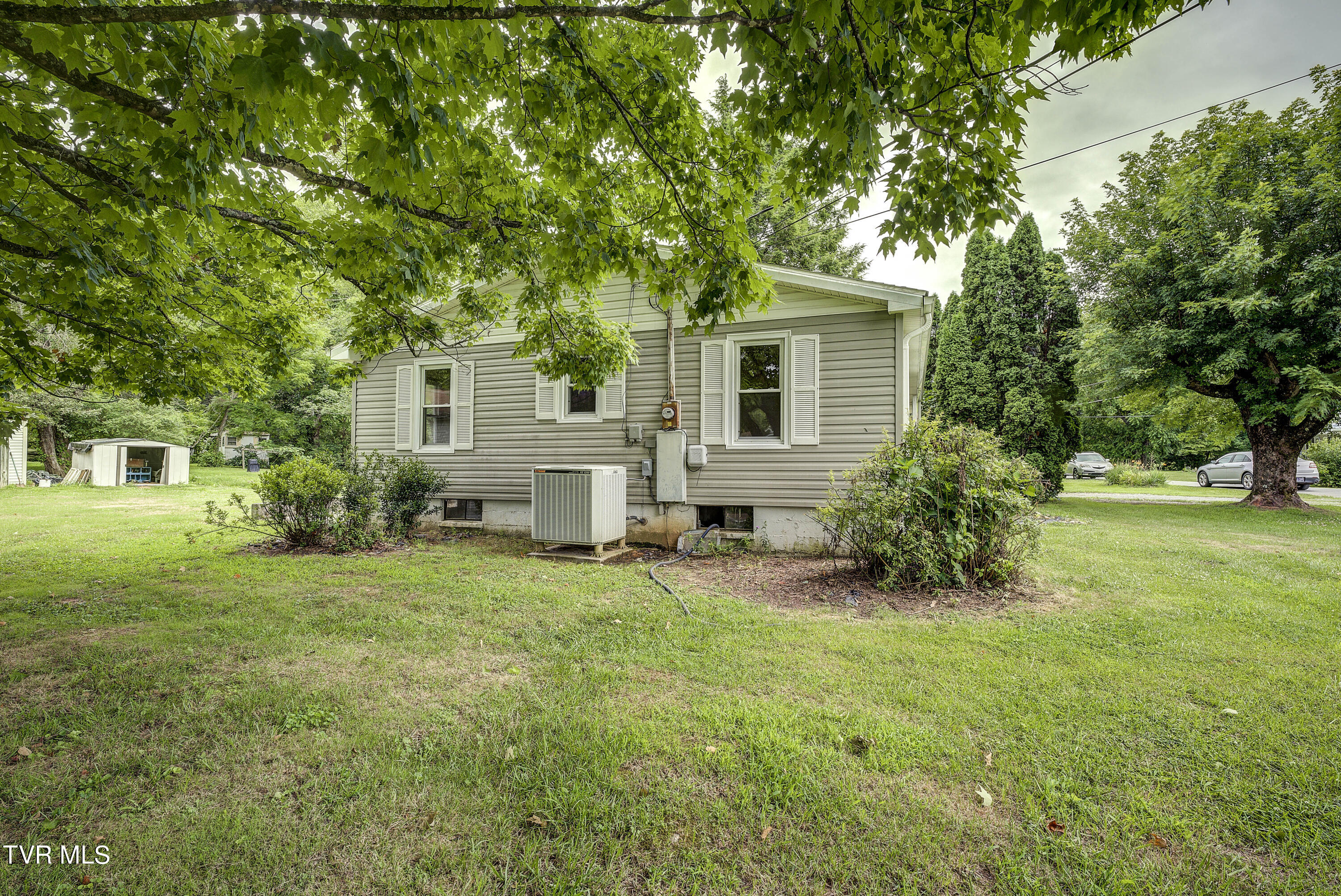 319 Scott Road