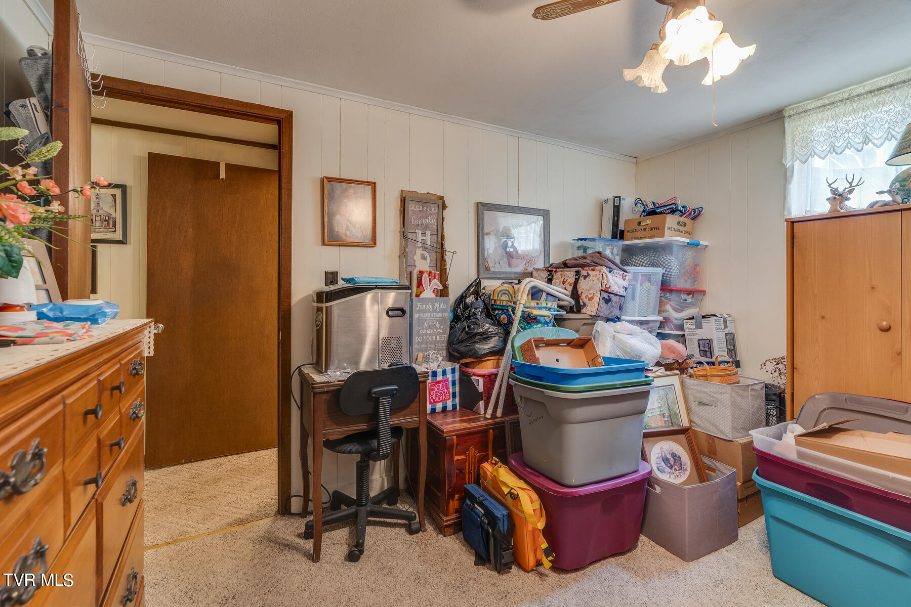 422 Looneys Gap Road