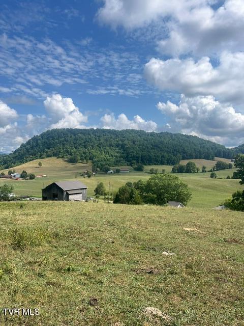 422 Looneys Gap Road