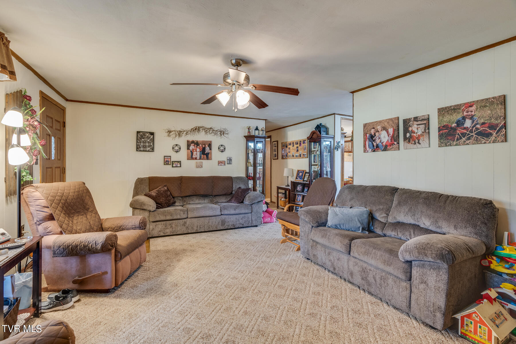 422 Looneys Gap Road