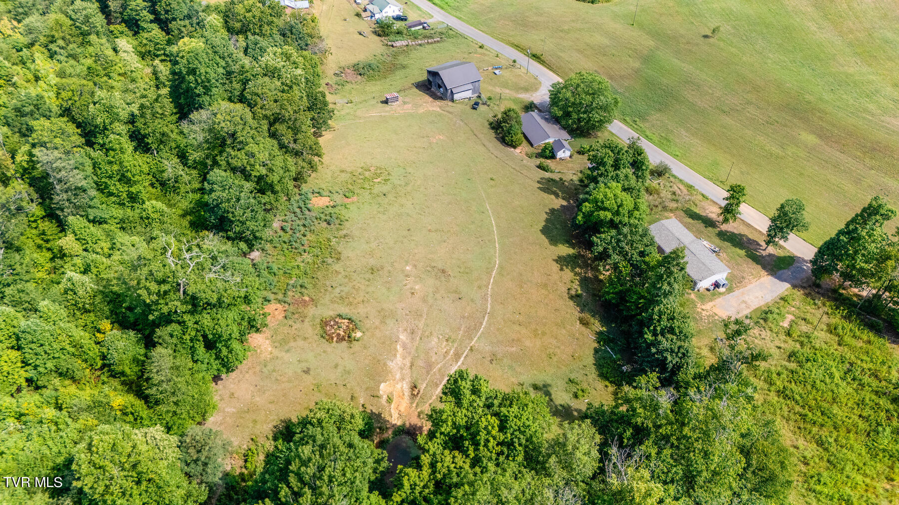 422 Looneys Gap Road