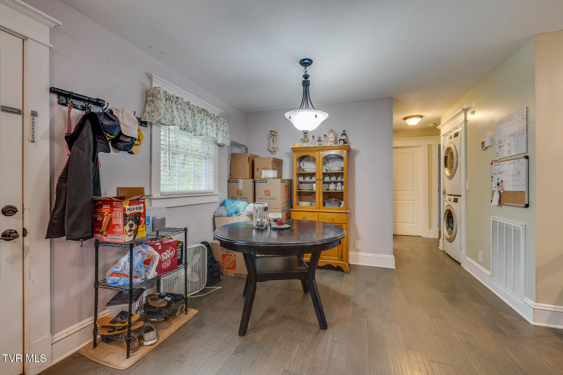 108 Meadowbrook Street