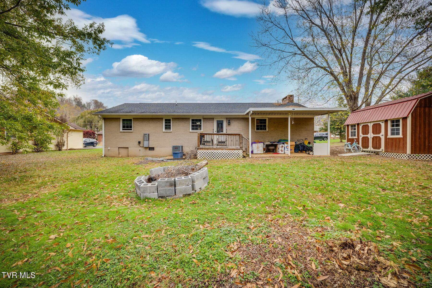 108 Meadowbrook Street