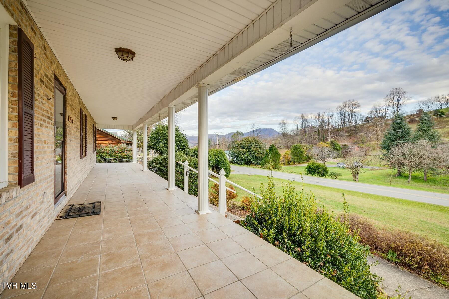 2566 Bob Little Road