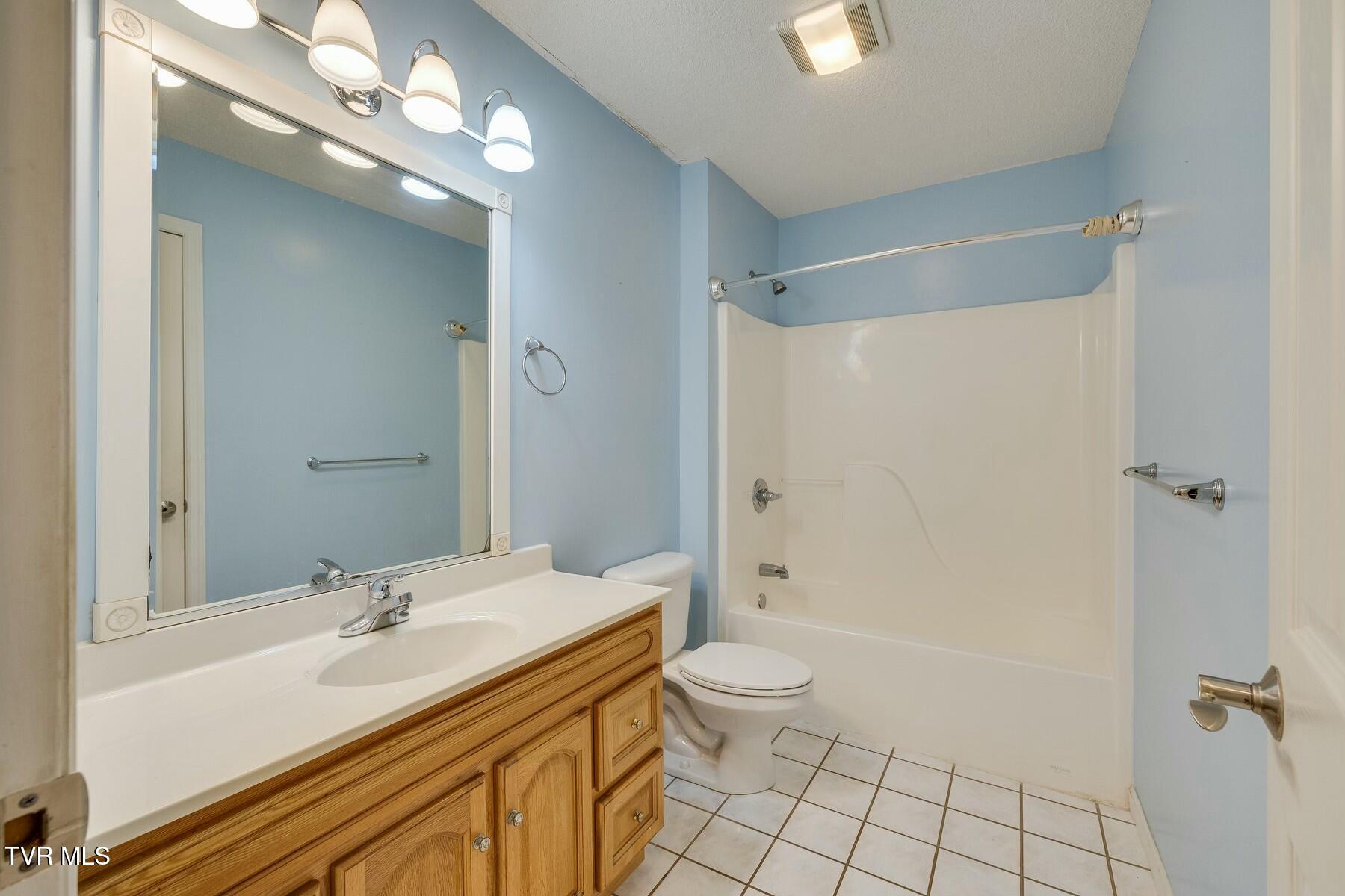 2566 Bob Little Road