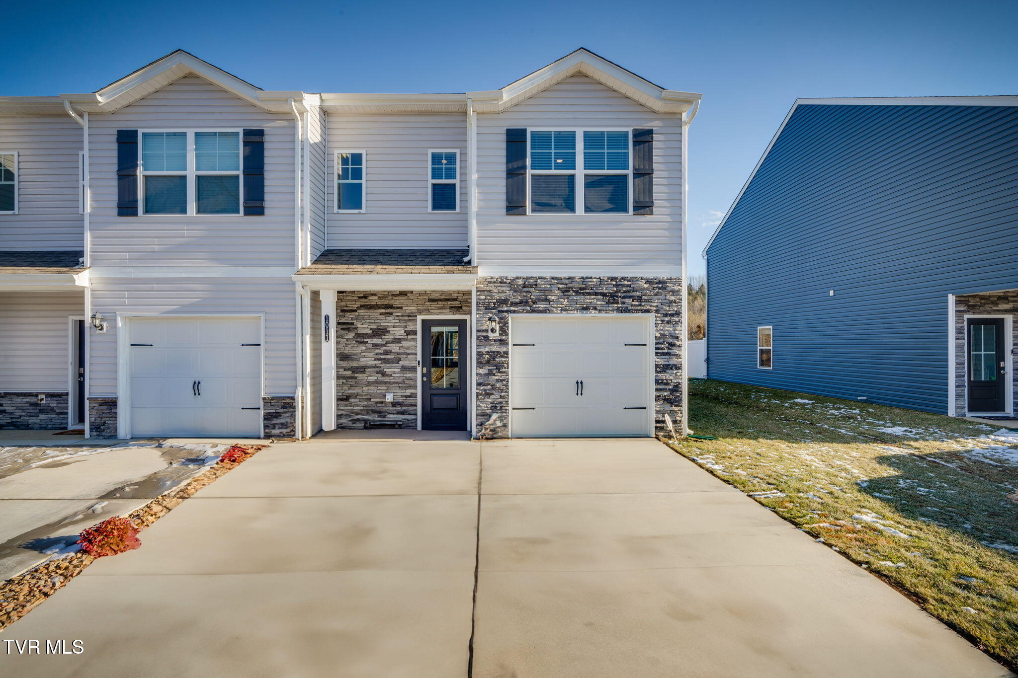 1011 Saylors Place